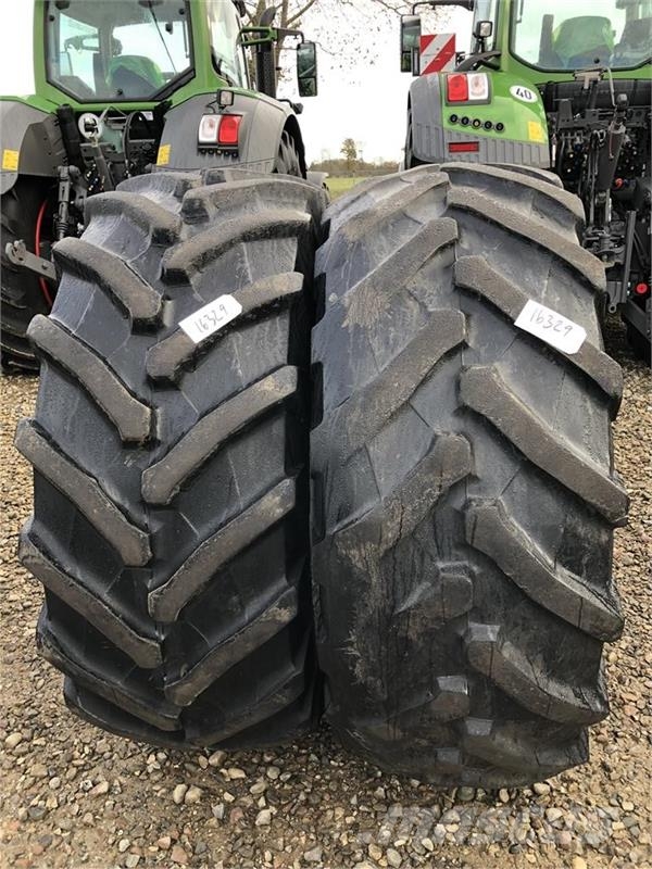 Trelleborg 600/70R34 Banden, wielen en velgen