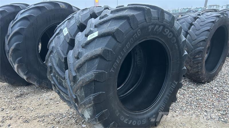 Trelleborg 600/70R34 Banden, wielen en velgen
