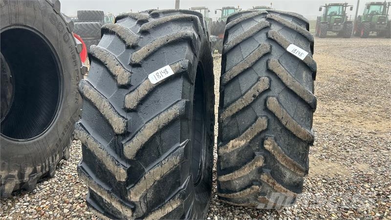 Trelleborg 600/70R34 Banden, wielen en velgen