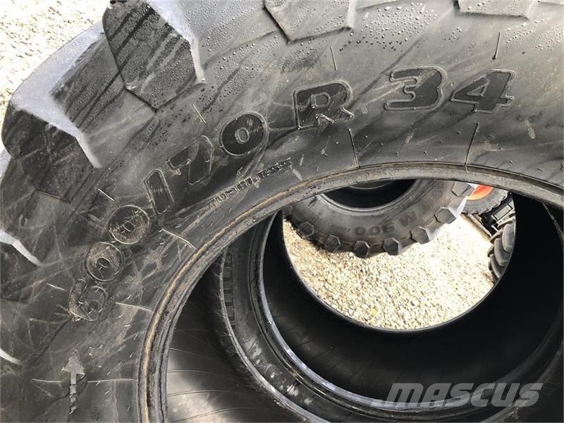 Trelleborg 600/70R34 Banden, wielen en velgen
