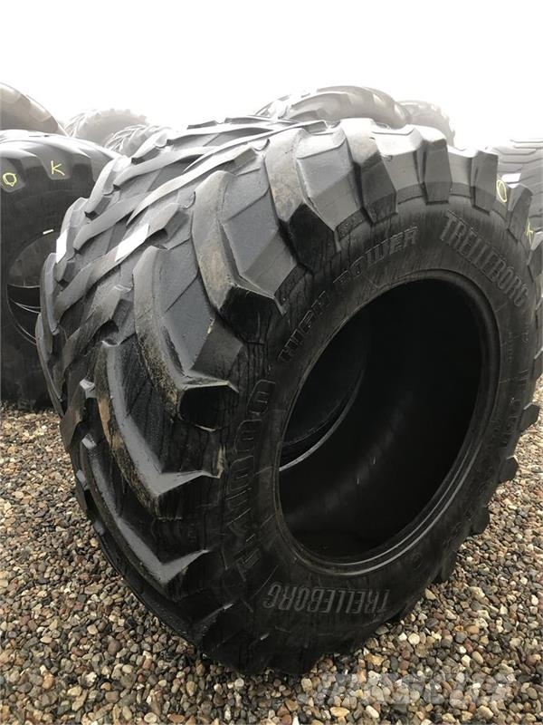 Trelleborg 650/65 R34 Banden, wielen en velgen