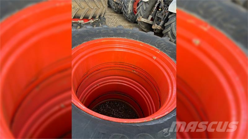 Trelleborg 650/65R42-42 Gume, točkovi i felne
