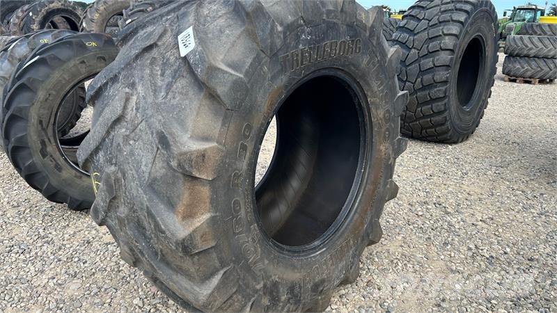 Trelleborg 710/60R30 Banden, wielen en velgen