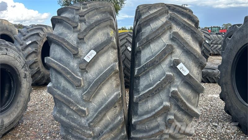 Trelleborg 710/70R42 Banden, wielen en velgen