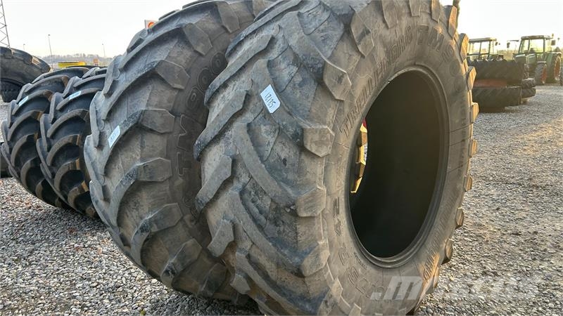 Trelleborg 710/75R42 Banden, wielen en velgen