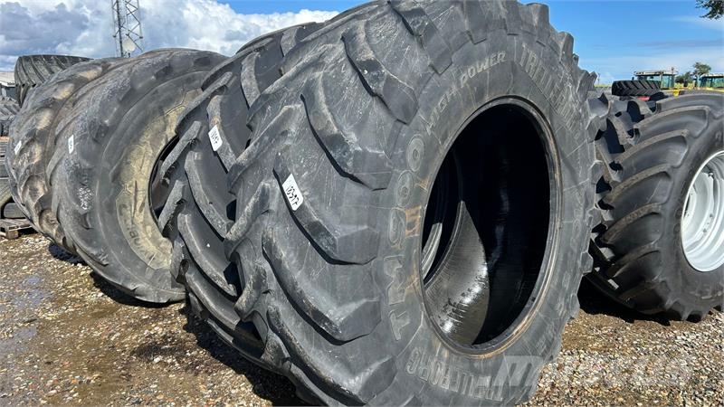 Trelleborg 710/75R42 Banden, wielen en velgen