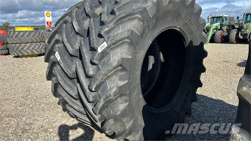 Trelleborg 750/70R44 VF afm. Banden, wielen en velgen