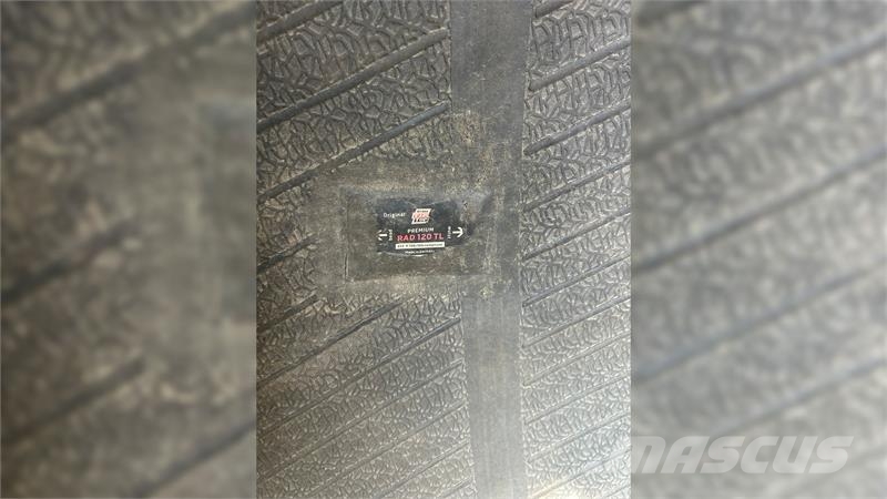 Trelleborg 900/60R42 IF Banden, wielen en velgen