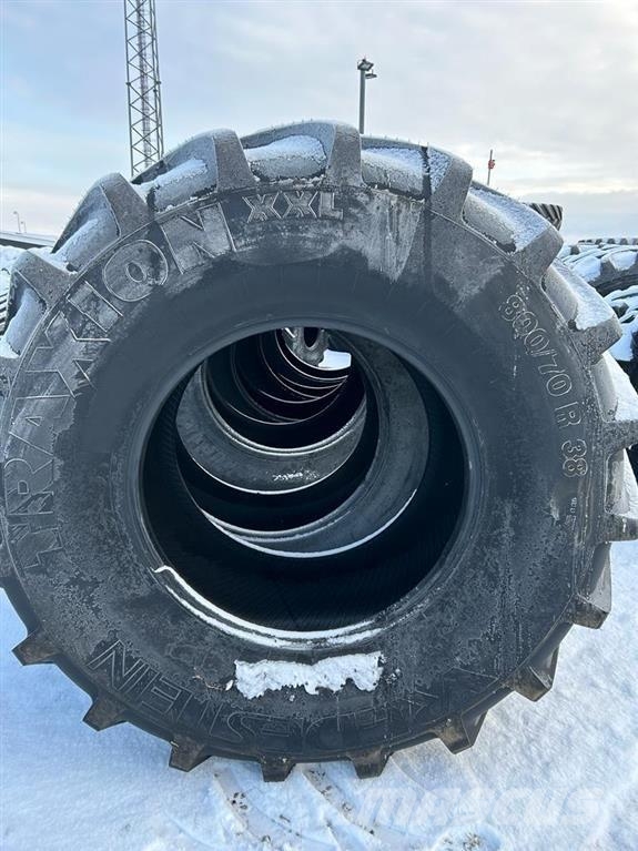 Vredestein 800/70R38 XXL Demo/afm. Banden, wielen en velgen