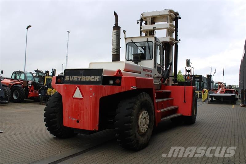 Svetruck 42120-54 Дизельні навантажувачі