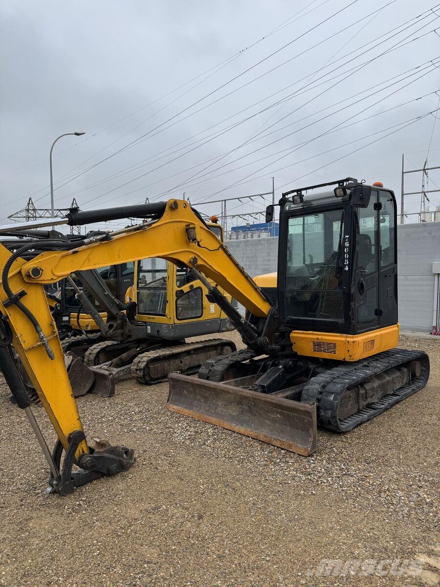 JCB 48Z Minigraafmachines < 7t
