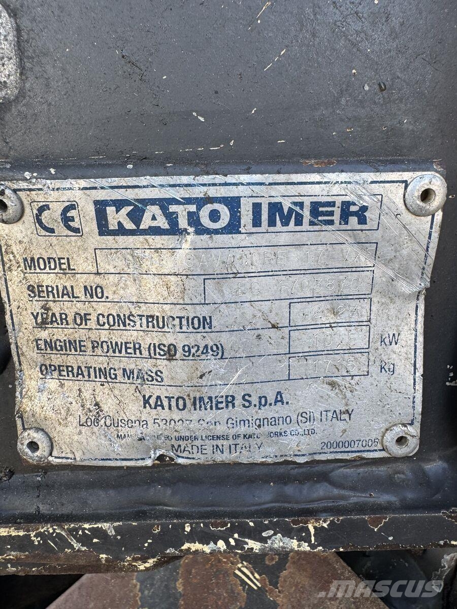 Kato 17VXE Miniescavatori