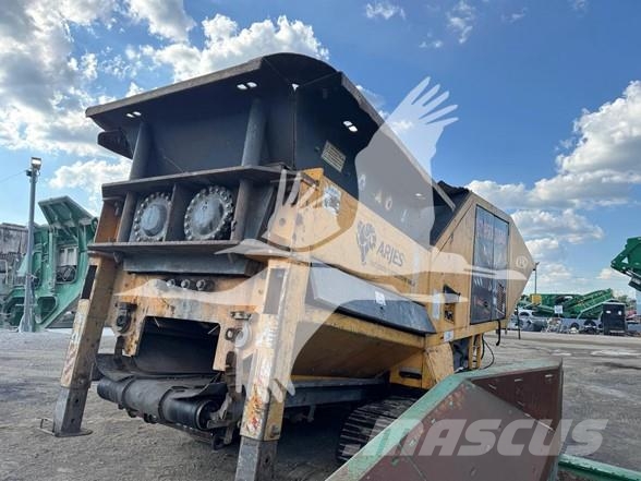 Arjes TITAN 950 Waste / industry handlers