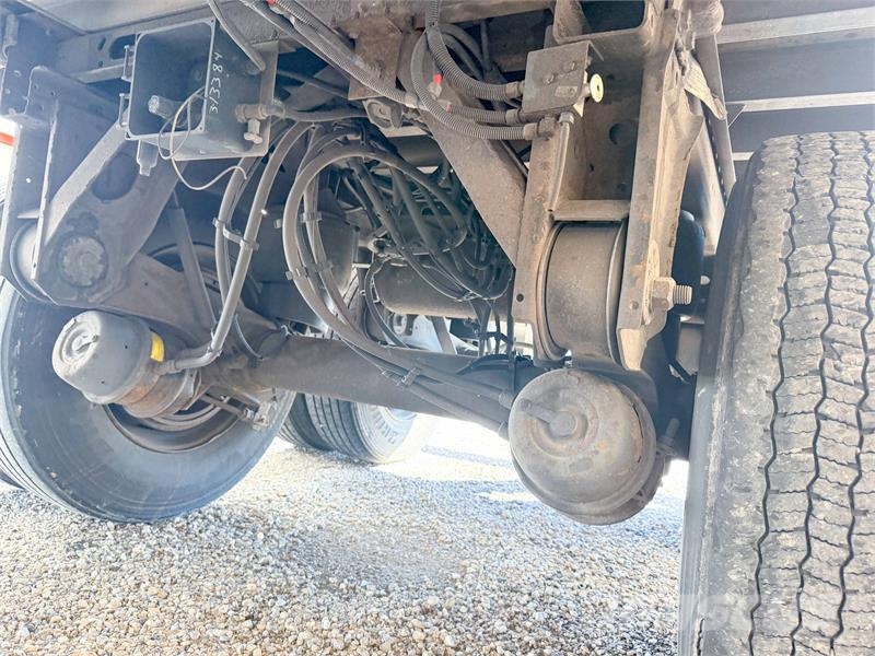 Hyundai HY-REF 保温半挂车