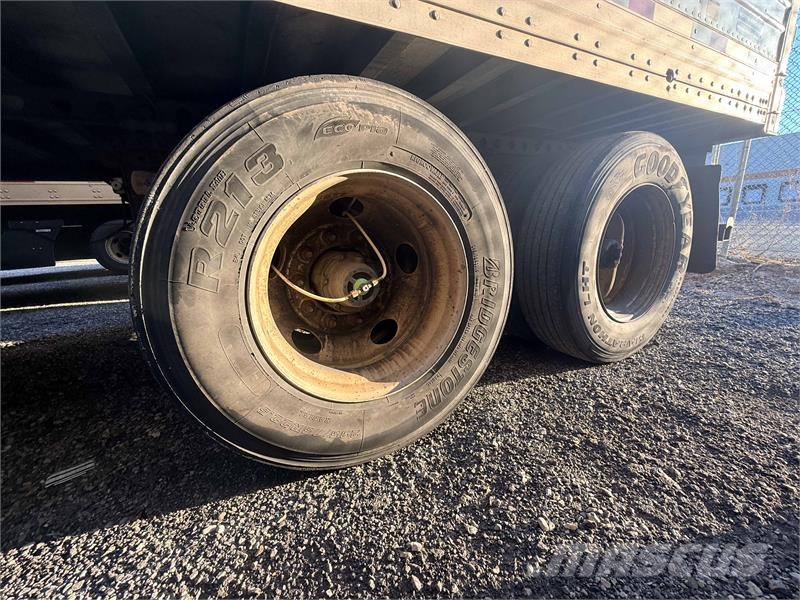 Hyundai HY-REF Puspriekabės su izoterminiu kėbulu