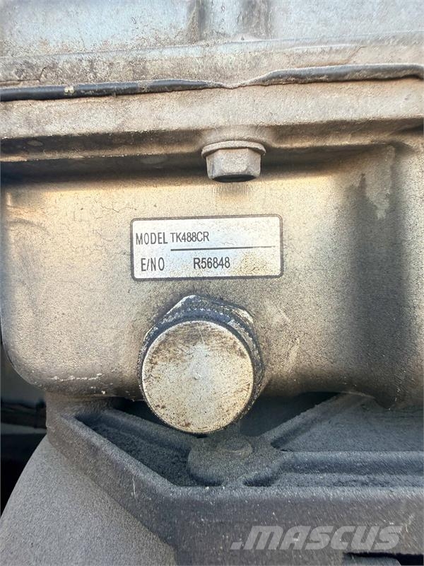 Hyundai HY-REF Puspriekabės su izoterminiu kėbulu