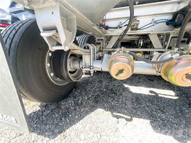 Travis AEROLITE مقطورات قلابة