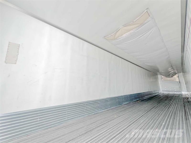 Utility VS2RA Temperature controlled semi-trailers