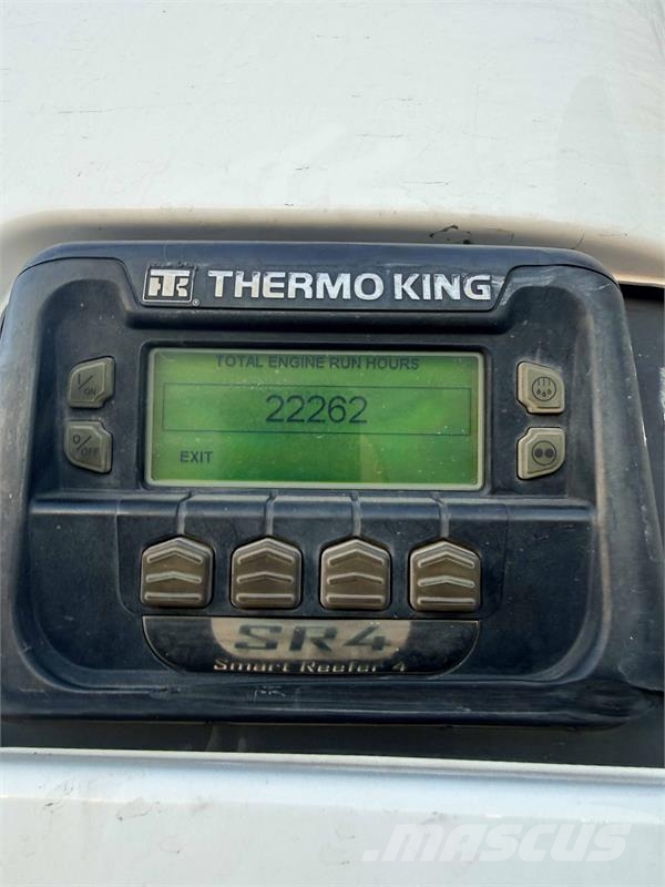 Utility VS2RA Puspriekabės su izoterminiu kėbulu