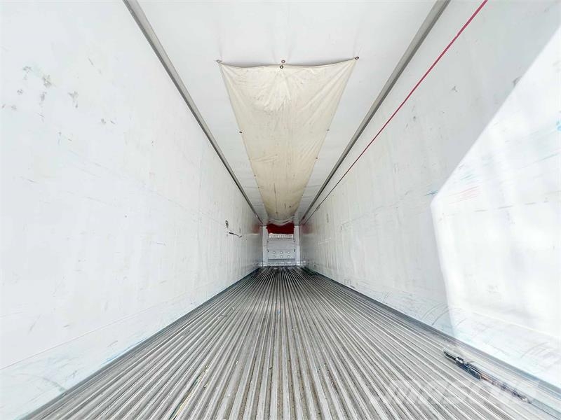 Utility VS2RA Temperature controlled semi-trailers