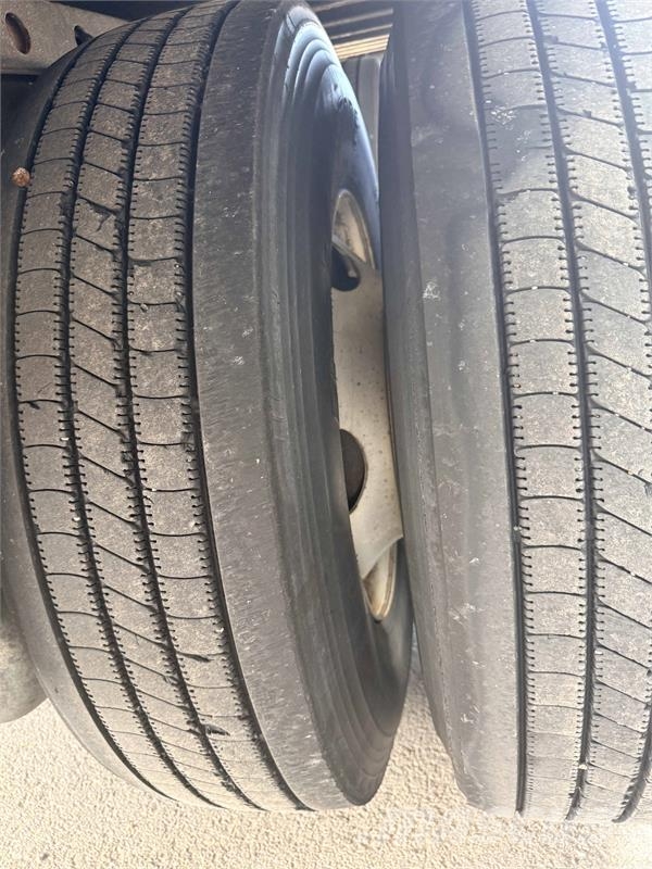 Utility VS2RA Frigofrik çekiciler