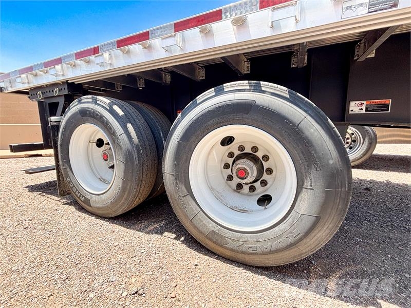 Wilson FLAT Flatbed/Dropside semi-trailers