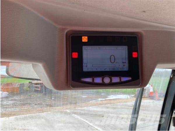 Johnston CX200 Muut koneet
