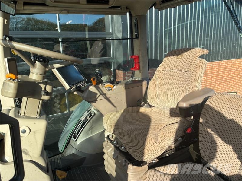 John Deere 8 370R Traktorok