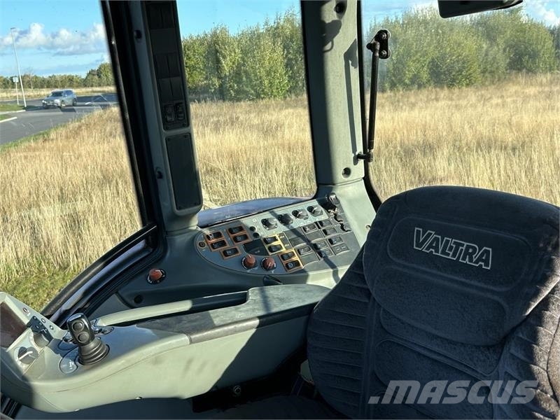 Valtra N142D Traktorid