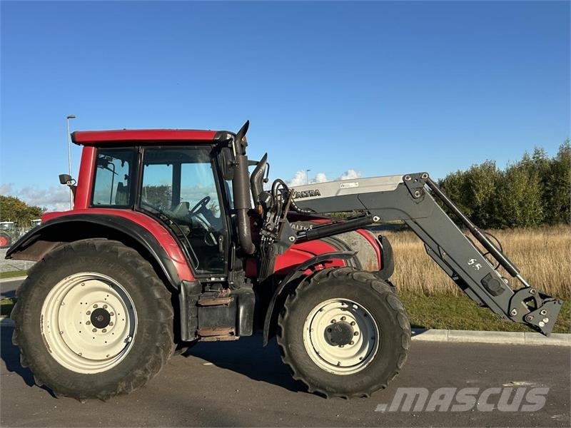 Valtra N142D Traktorid