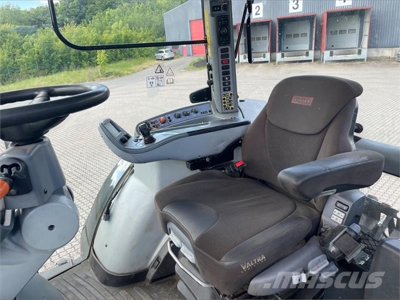 Valtra S 374 Tractoare
