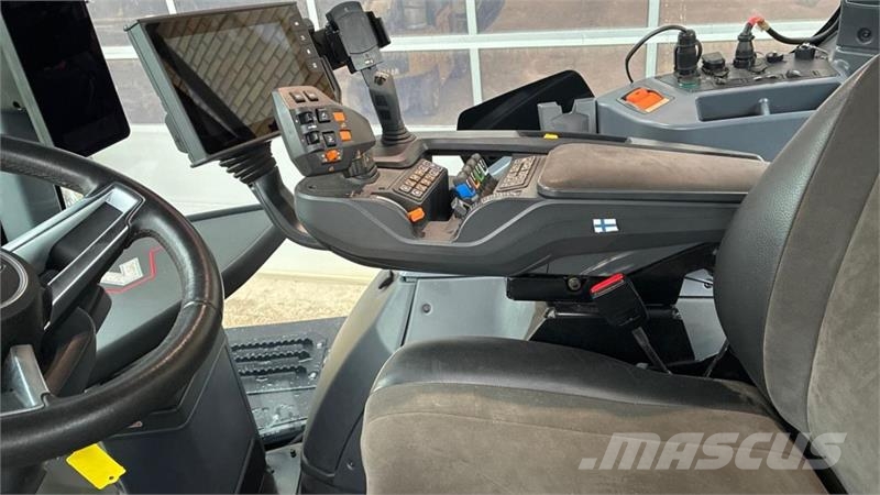 Valtra S416 Traktori