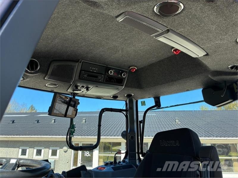 Valtra T 235 DIREKT Traktoren