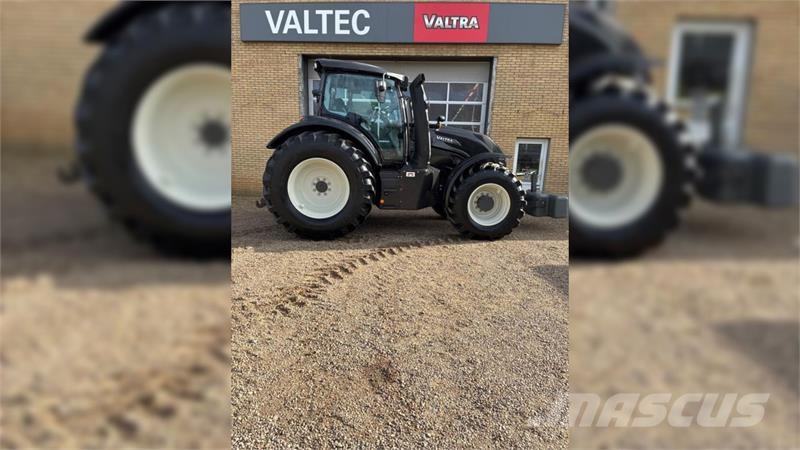 Valtra T235D T235D Traktorer