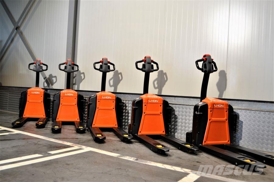 Dutchlift DPL 185 Pedestrian stacker