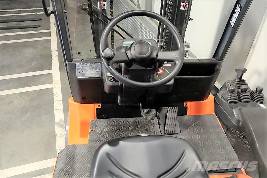 Toyota 7 FBMF 35 Strivuitoare-altele