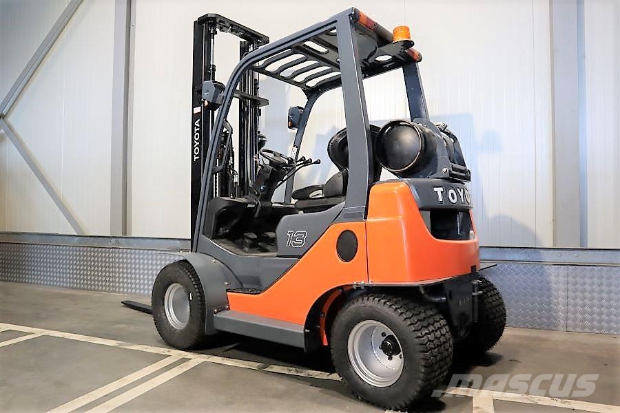 Toyota 02-8 FGF 18 Targoncák-Egyéb