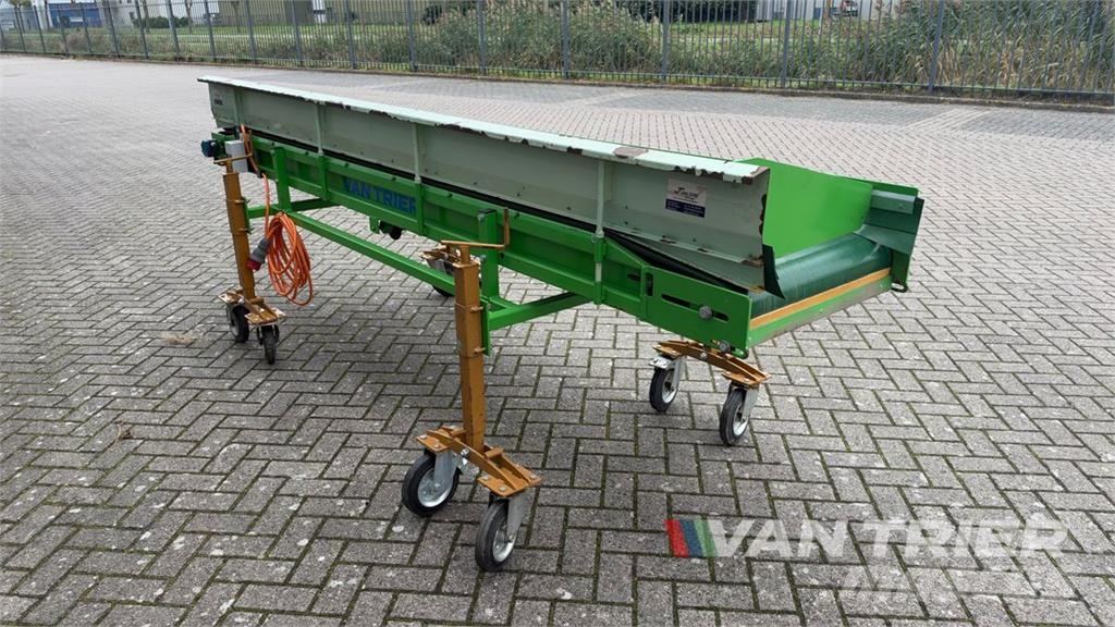 Breston 330-75 Flat conveyor Transportēšanas aprīkojums