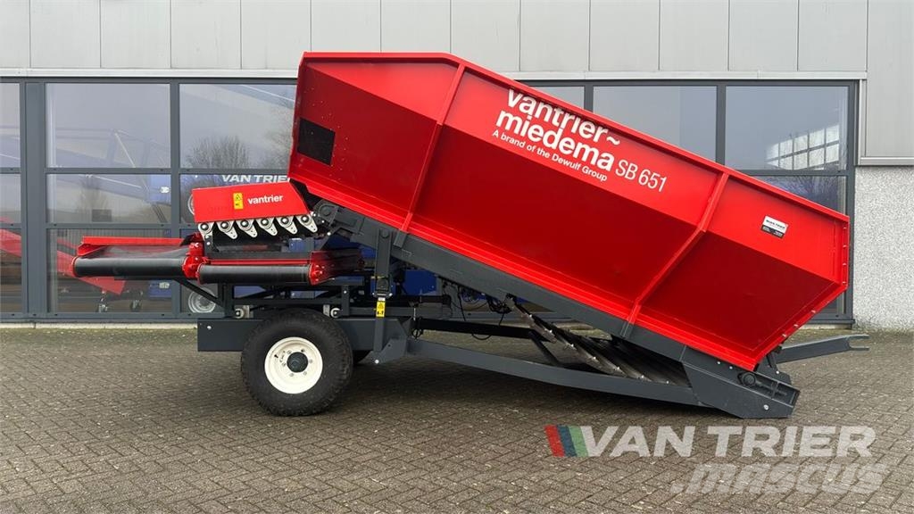 Miedema SB651 Receiving hopper Lådor och pappersmagasin