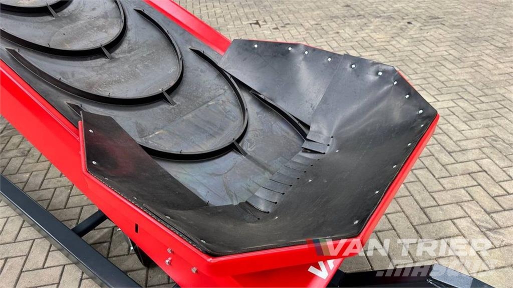 Van Trier 10,5-80 Conveyor belt معدات نقل