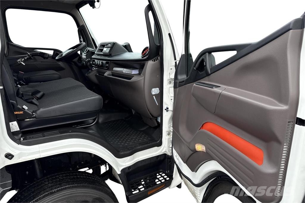 Fuso e CANTER 9C18 L-Bat / Koukkulaite Camiones elevadores de gancho