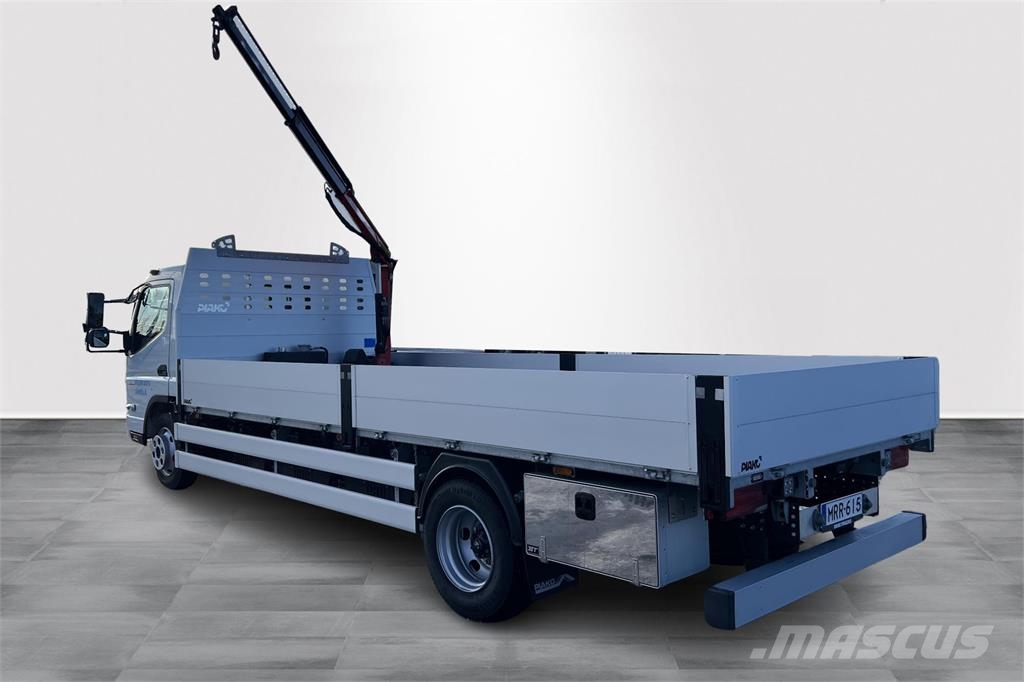 Fuso eCanter 起重機卡車