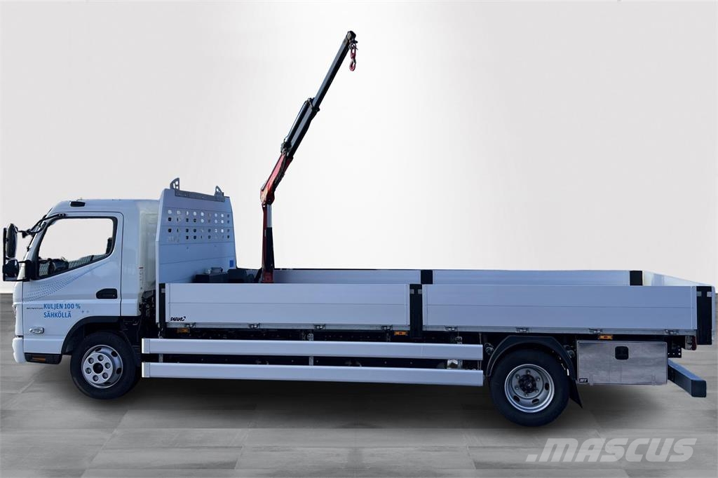 Fuso eCanter 起重機卡車