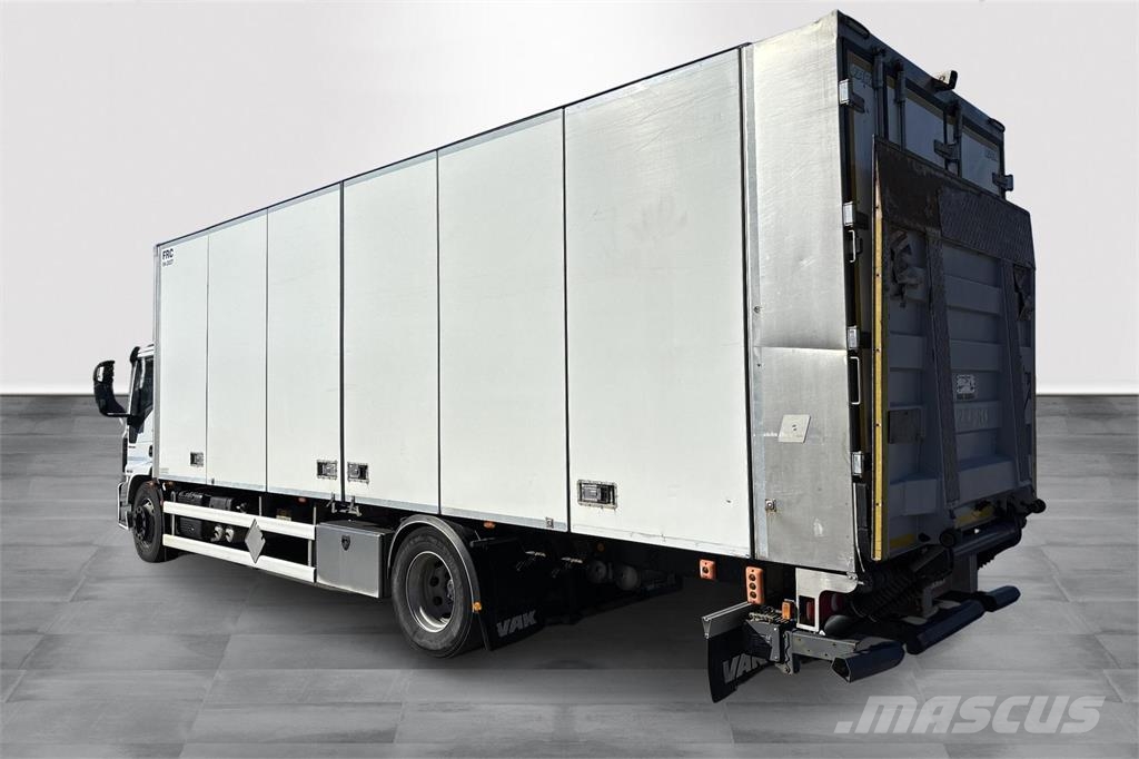 Iveco Eurocargo 320 Vak FRC+PL 4x2 Camiones con caja de remolque