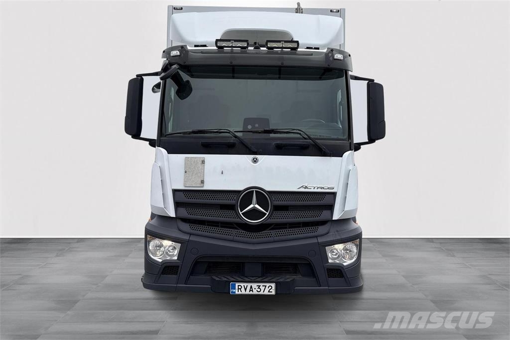 Mercedes-Benz 1827 L Φορτηγά Κόφα