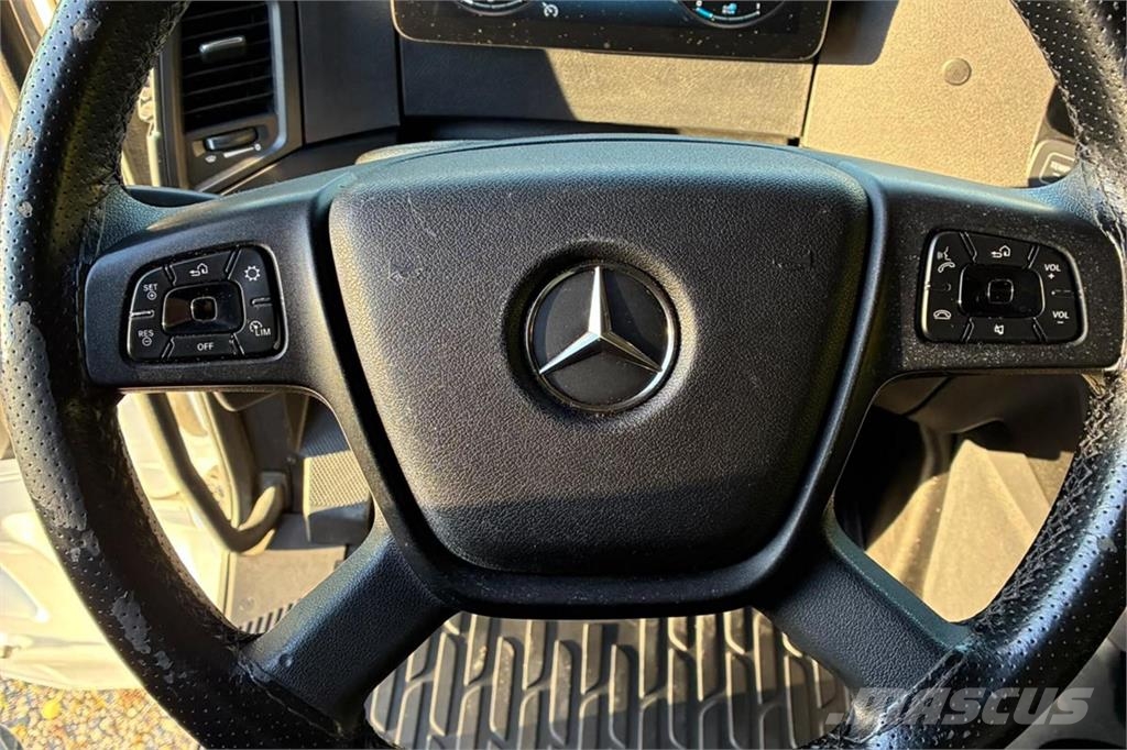 Mercedes-Benz 1842LSNRL Traktorske jedinice