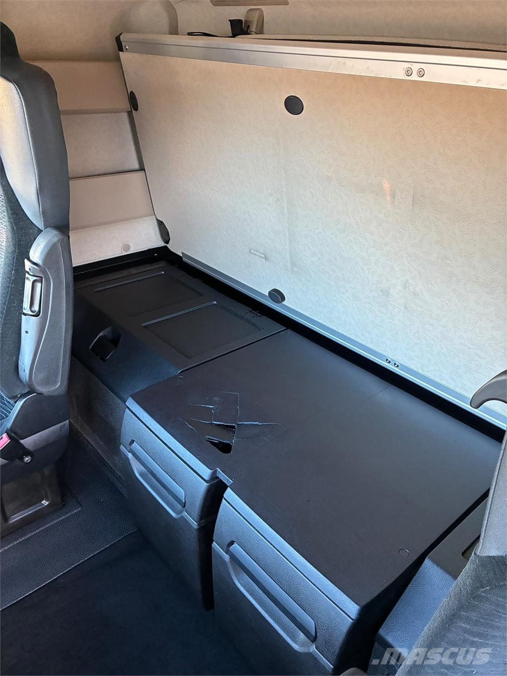 Mercedes-Benz 1842LSNRL Traktorske jedinice