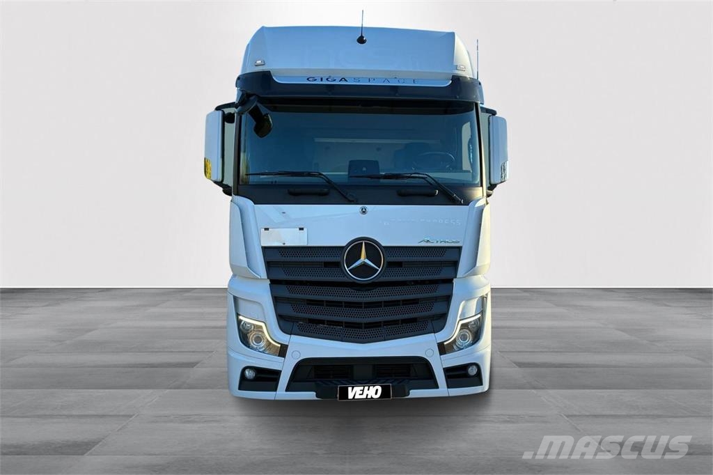 Mercedes-Benz 1842LSNRL Traktorske jedinice