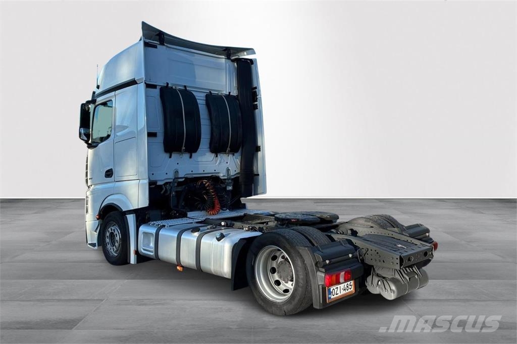 Mercedes-Benz 1842LSNRL Traktorske jedinice