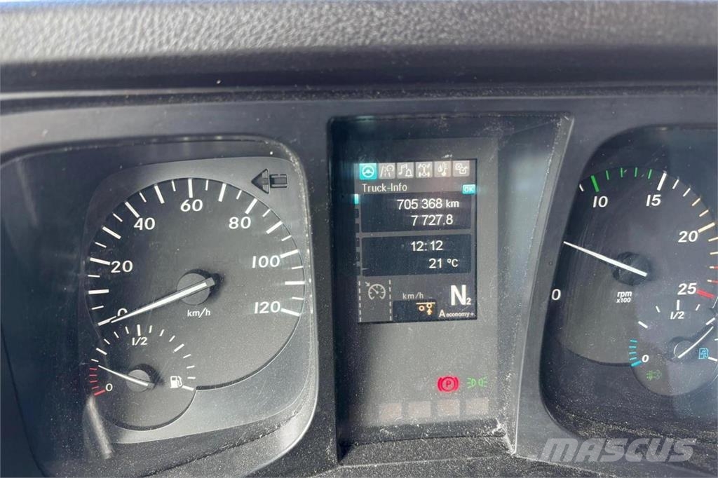 Mercedes-Benz 2553L FRC 08/2027 9,9m شاحنات بدرجة حرارة قابلة للضبط